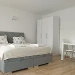 Przy 29 Alei Krasków