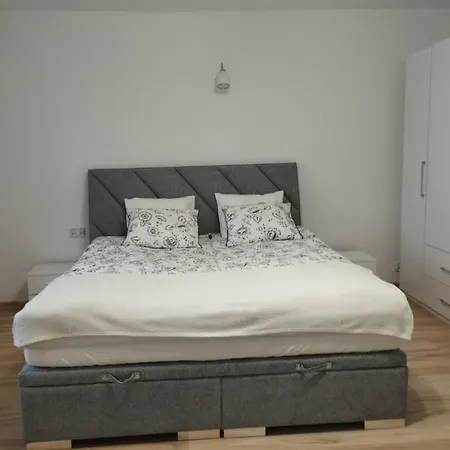 Przy 29 Alei Pensjonat